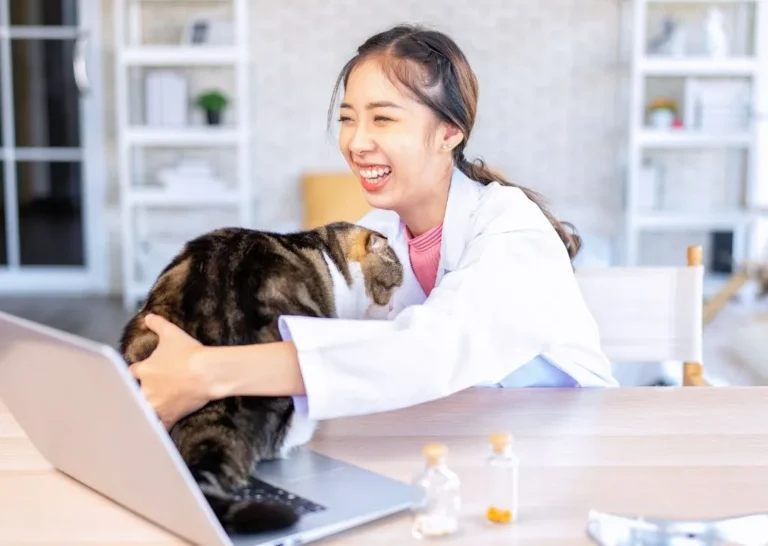 Our cold chain logistics in Malaysia partners with veterinarians.